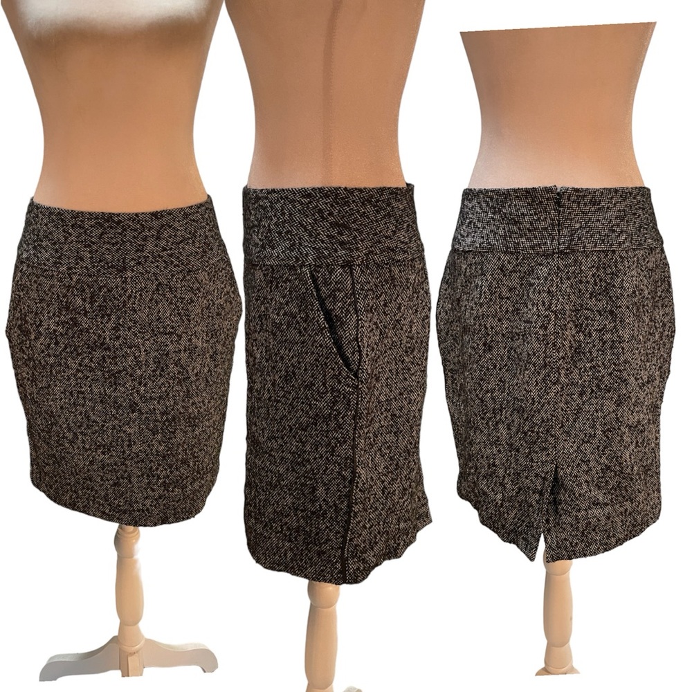 Calvin Klein Black & White Wool Tweed Above the Knee Zip Back Skirt Size 6